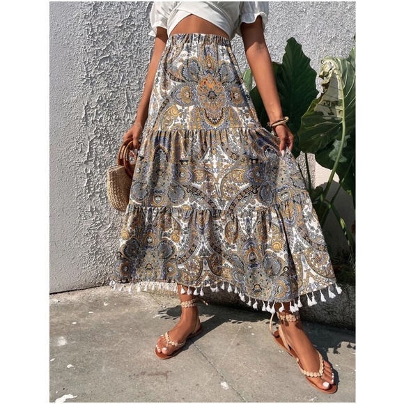 Paisley Print Tassel Hem Maxi Skirt - Picture 8 of 10